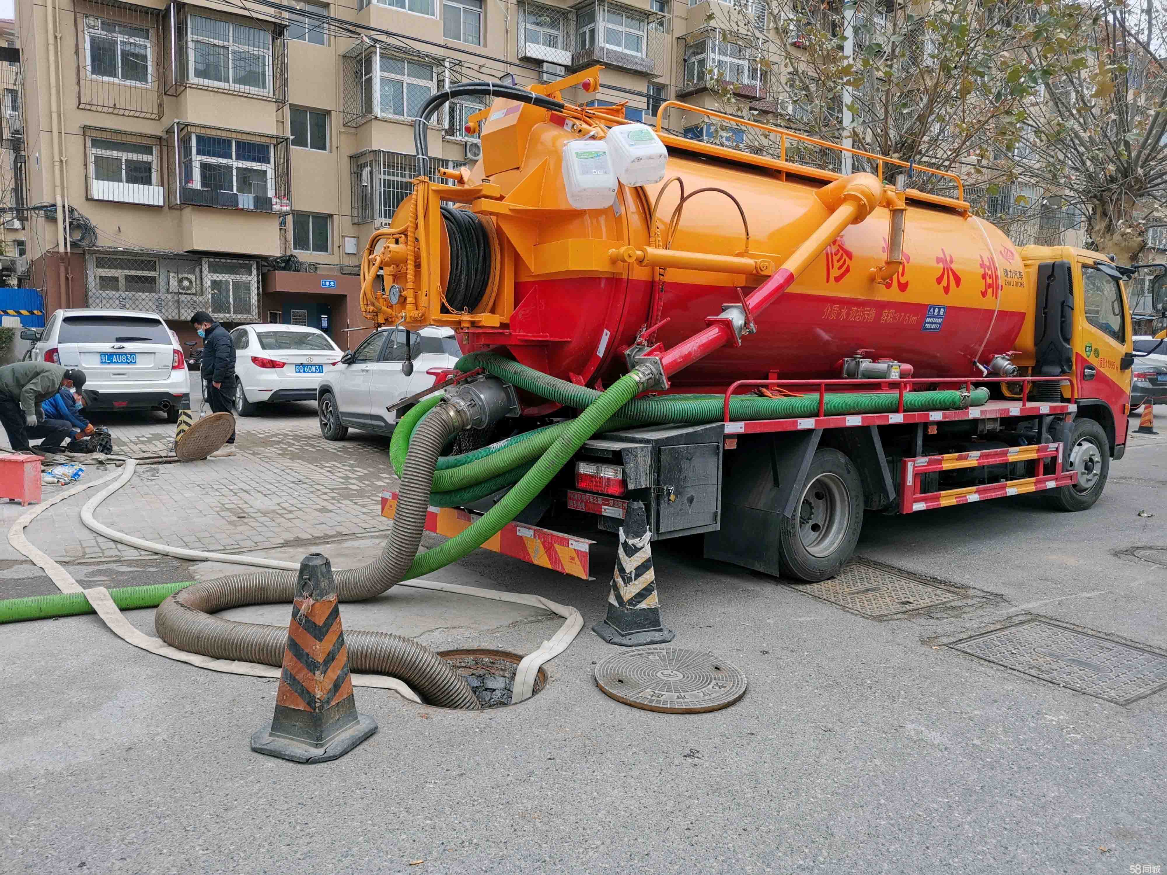 潘集抽粪吸污